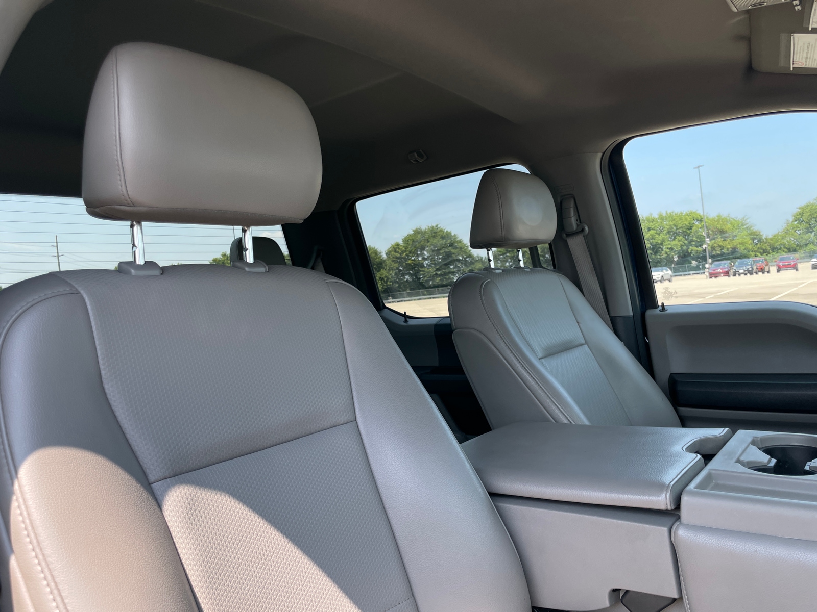 Thumbnail: 2019 Ford Econoline - 2