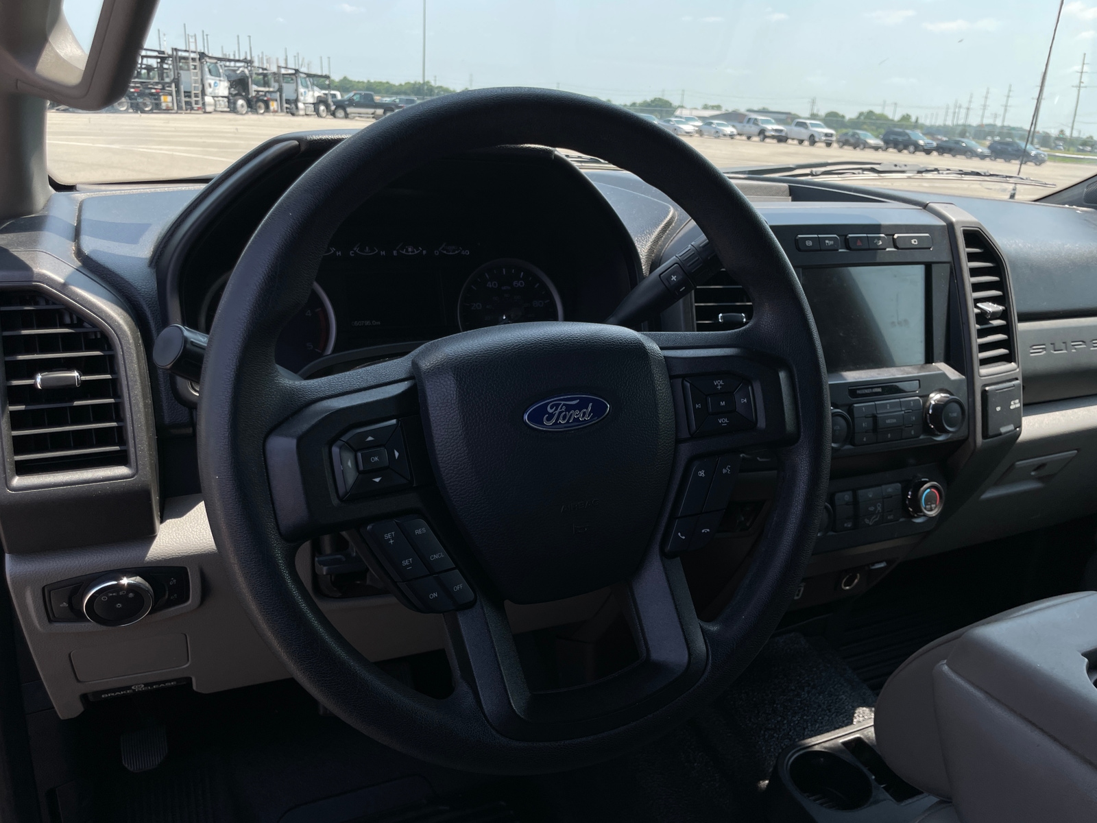 Thumbnail: 2019 Ford Econoline - 5