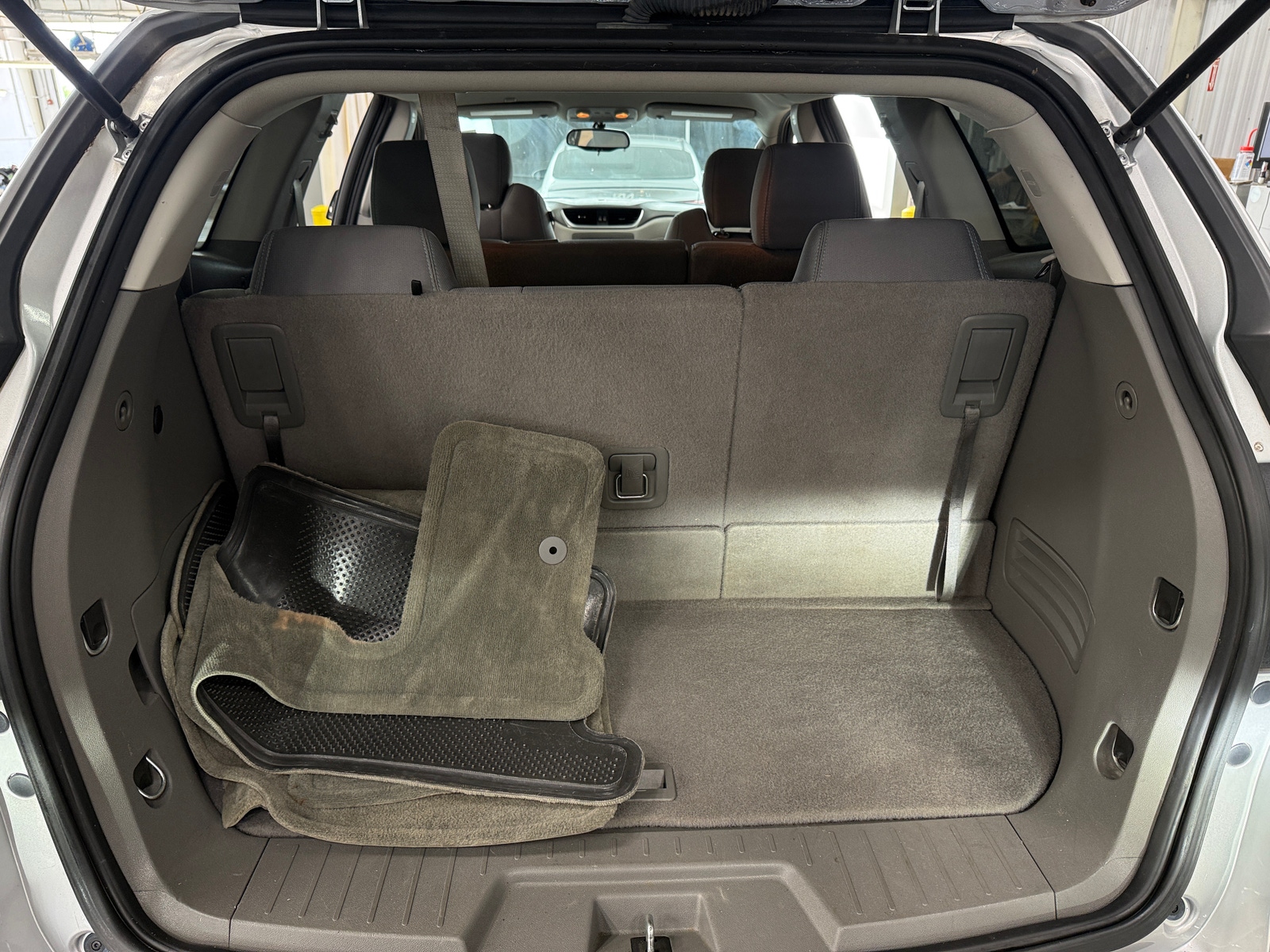 Thumbnail: 2017 Chevrolet Traverse - 7