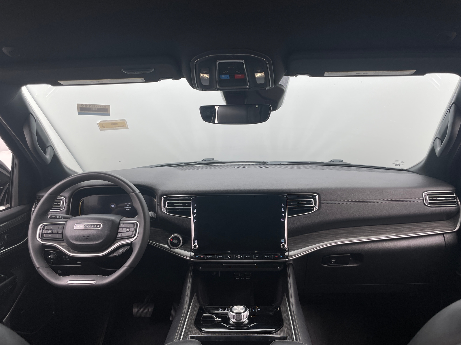 Thumbnail: 2022 Jeep Wagoneer - 2