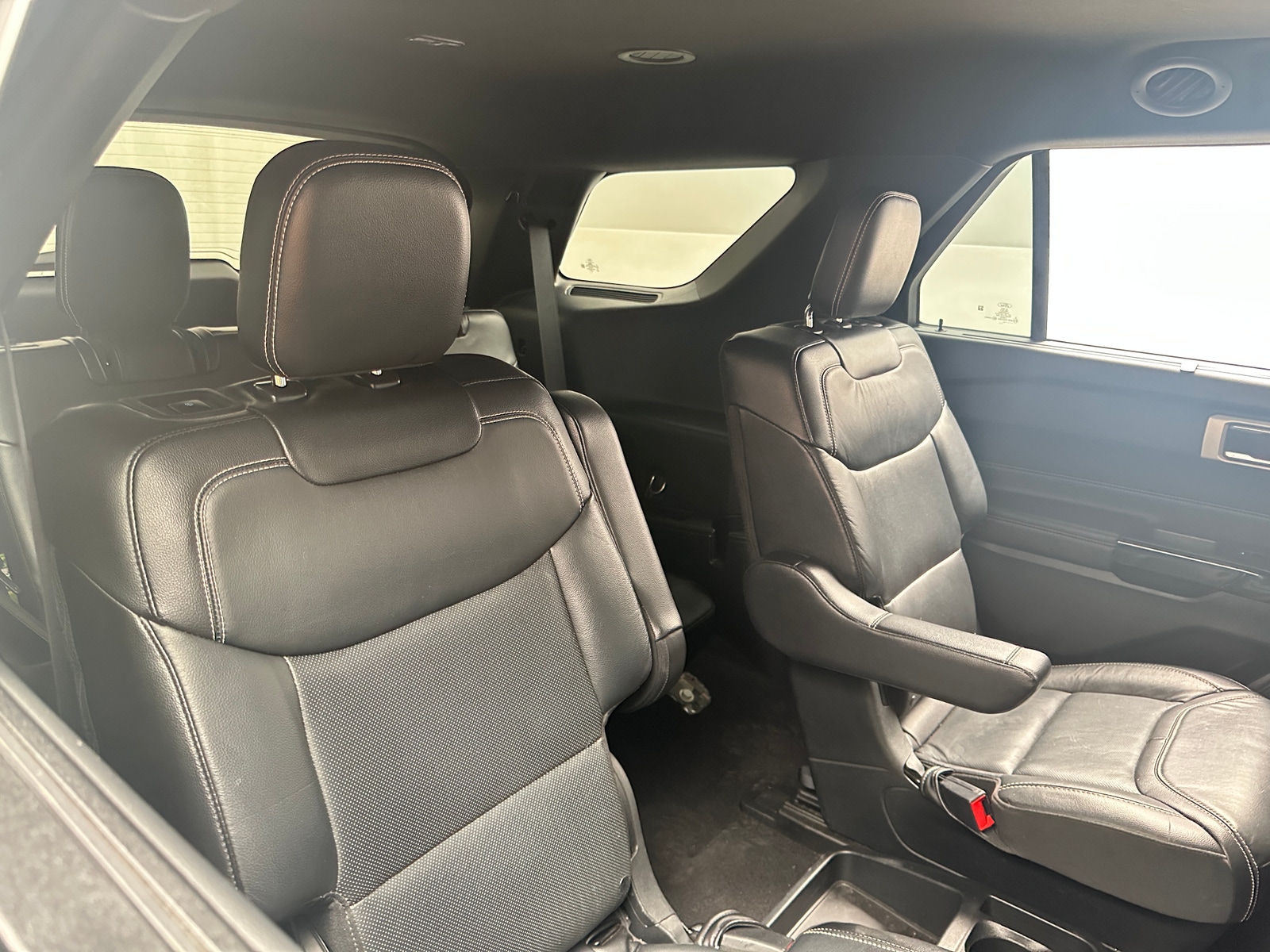 Thumbnail: 2021 Ford Explorer - 5