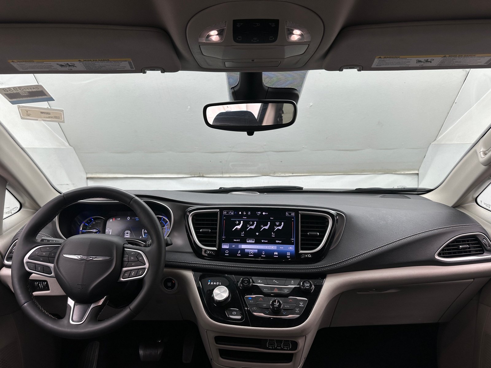 Thumbnail: 2023 Chrysler Pacifica - 2
