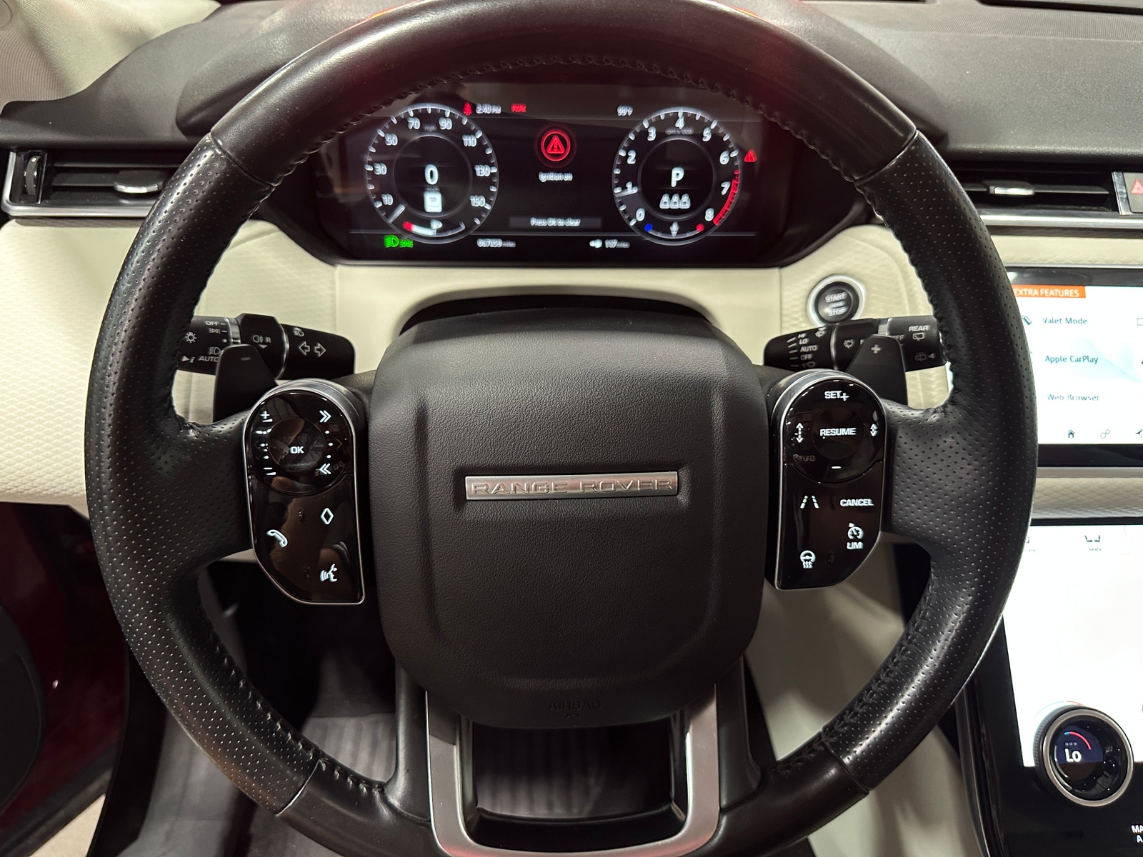 Thumbnail: 2019 Land Rover Range Rover Velar - 4