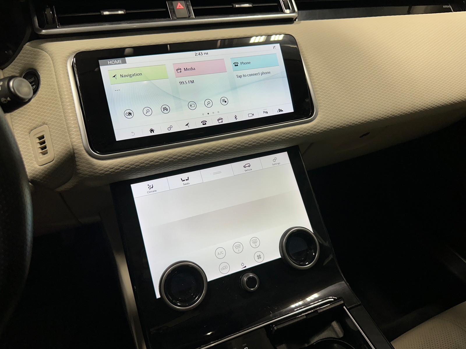 Thumbnail: 2019 Land Rover Range Rover Velar - 3
