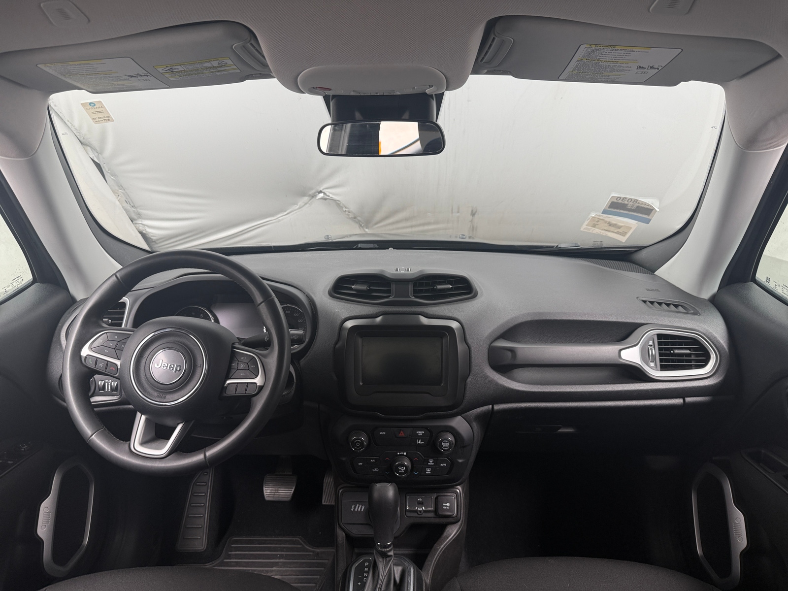 Thumbnail: 2021 Jeep Renegade - 3