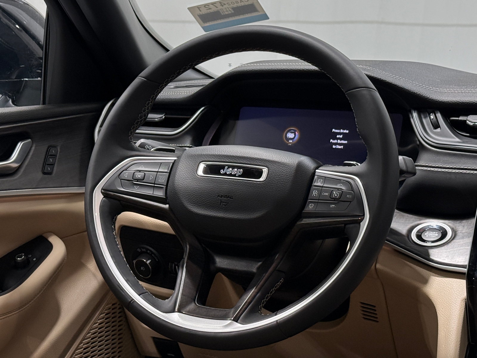 Thumbnail: 2023 Jeep Grand Cherokee L - 4