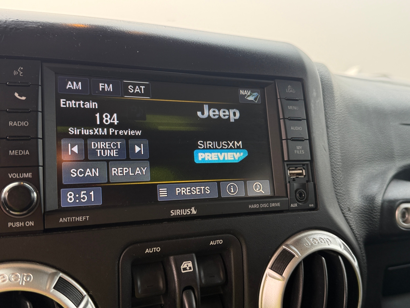 Thumbnail: 2017 Jeep Wrangler - 3