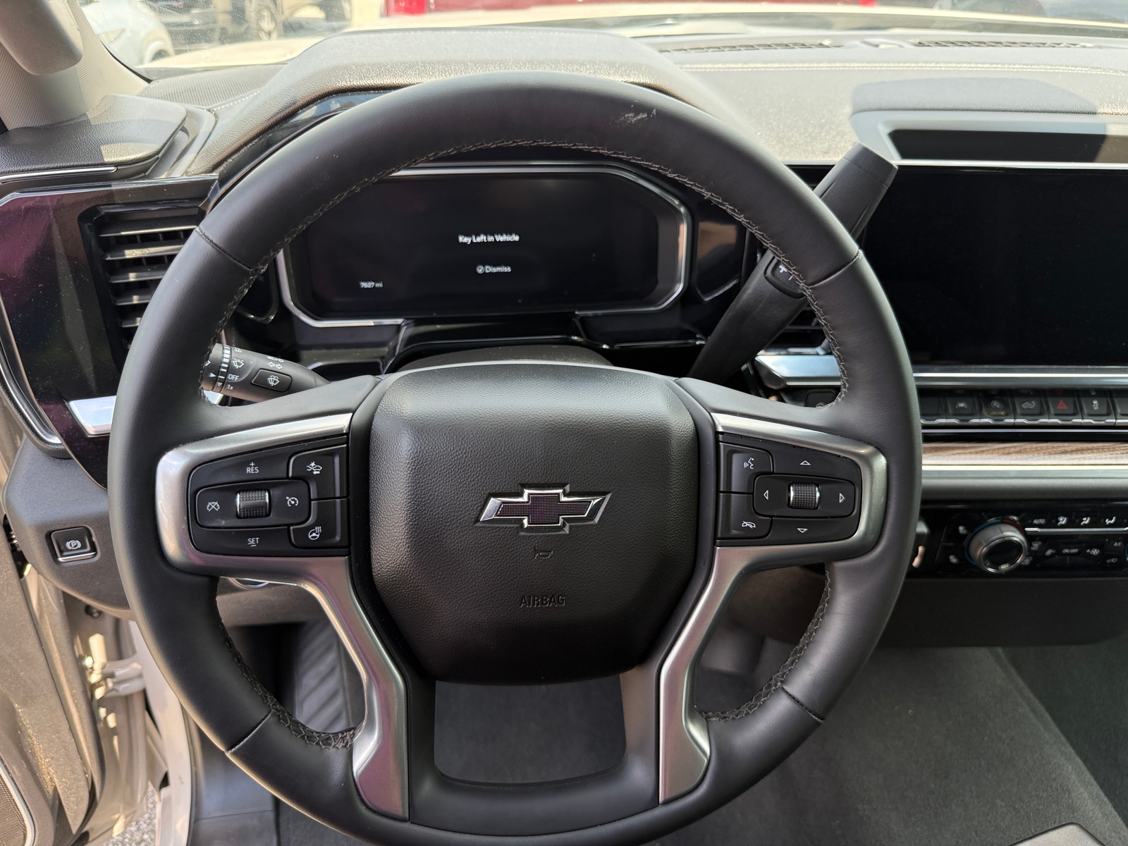 Thumbnail: 2026 Chevrolet Silverado 1500 - 5