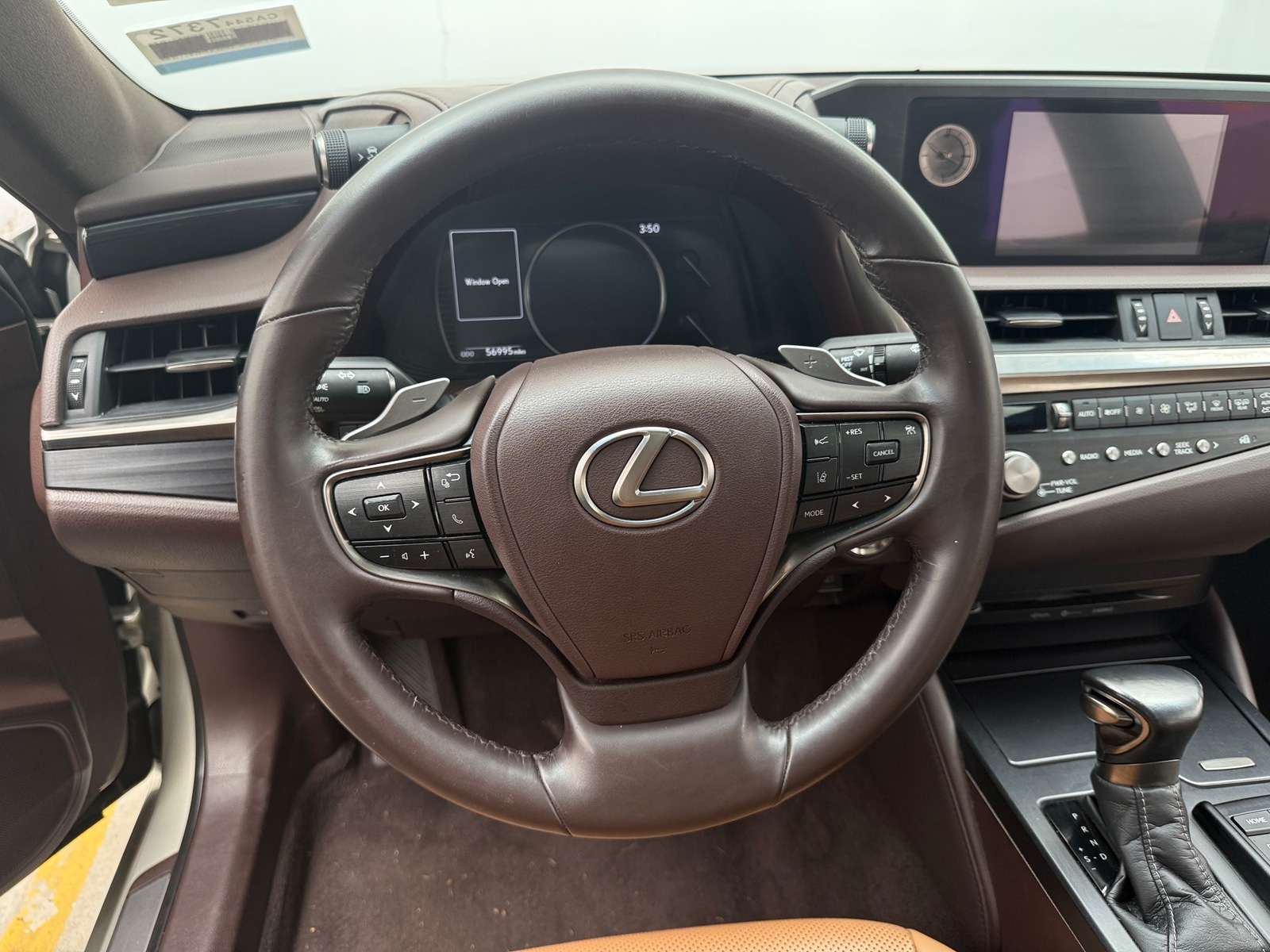 Thumbnail: 2021 Lexus ES - 4
