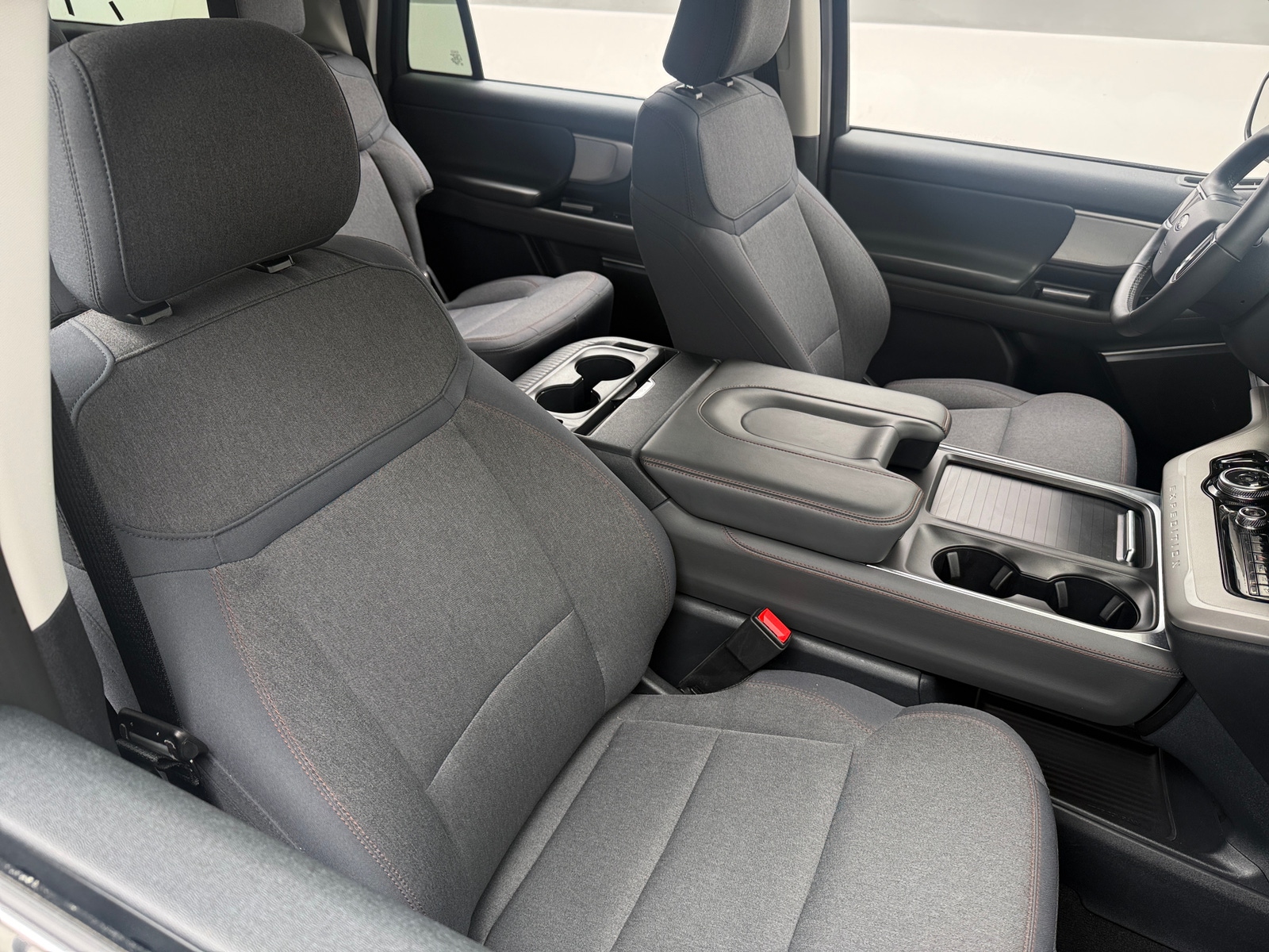 Thumbnail: 2025 Ford Expedition MAX - 2