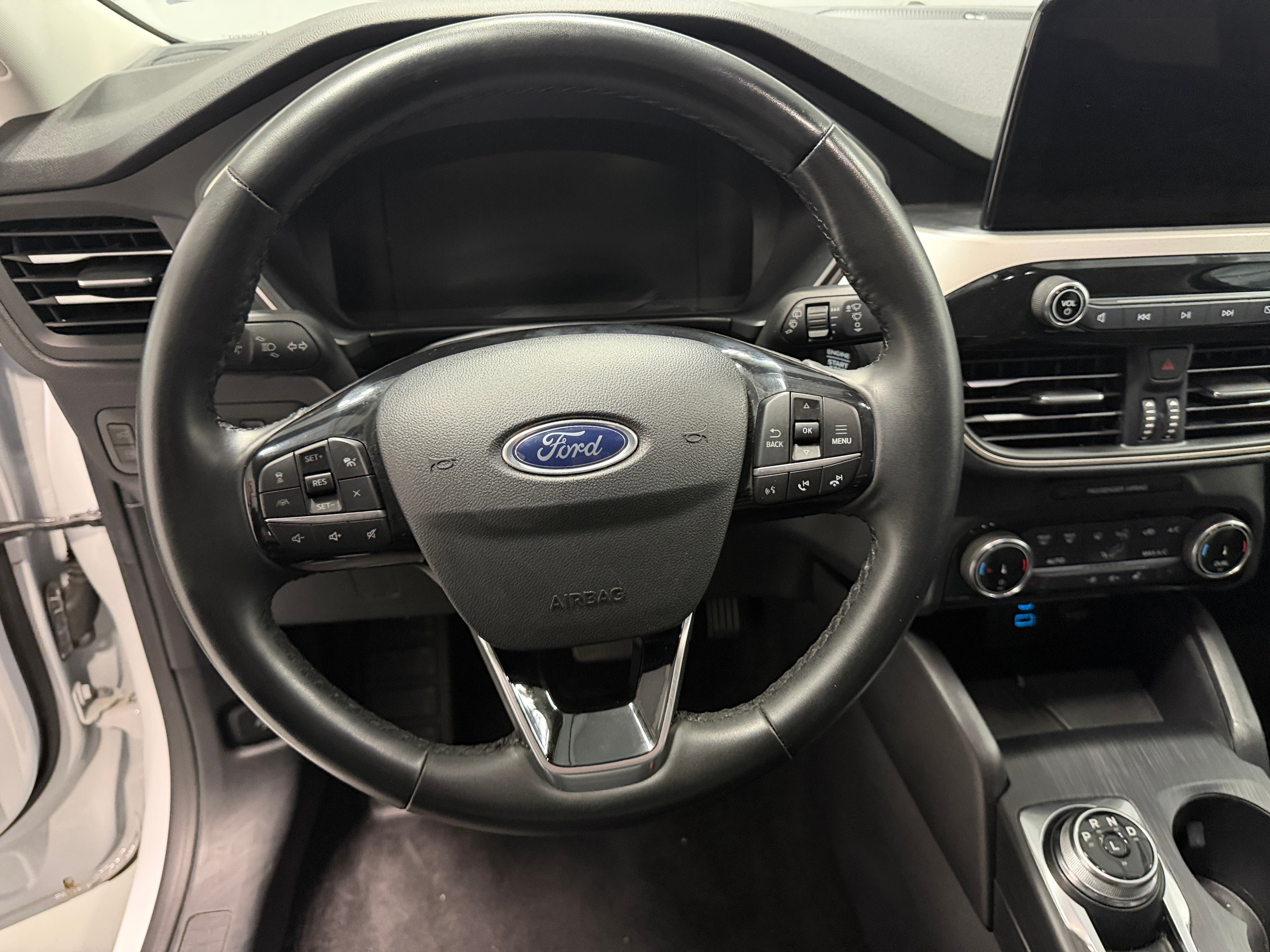 2022 Ford Escape SEL - Photo 9