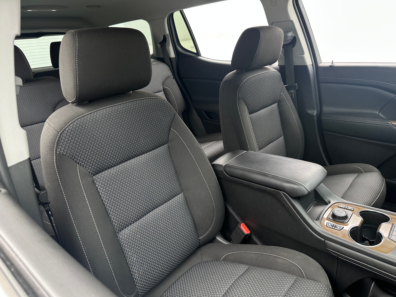 Thumbnail: 2020 GMC Acadia - 2