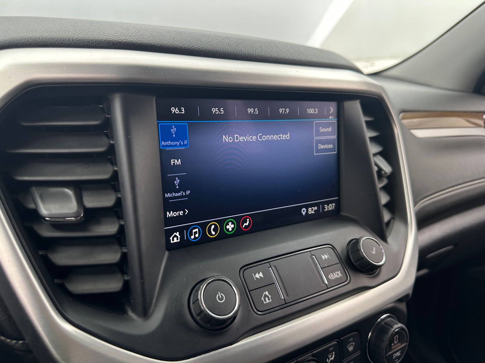 Thumbnail: 2020 GMC Acadia - 4