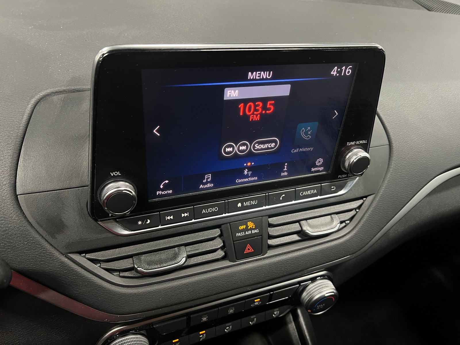 Thumbnail: 2019 Nissan Altima - 4