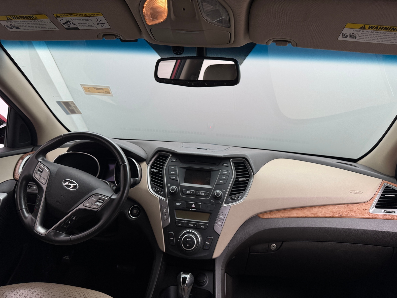 Thumbnail: 2015 Hyundai Santa Fe - 3