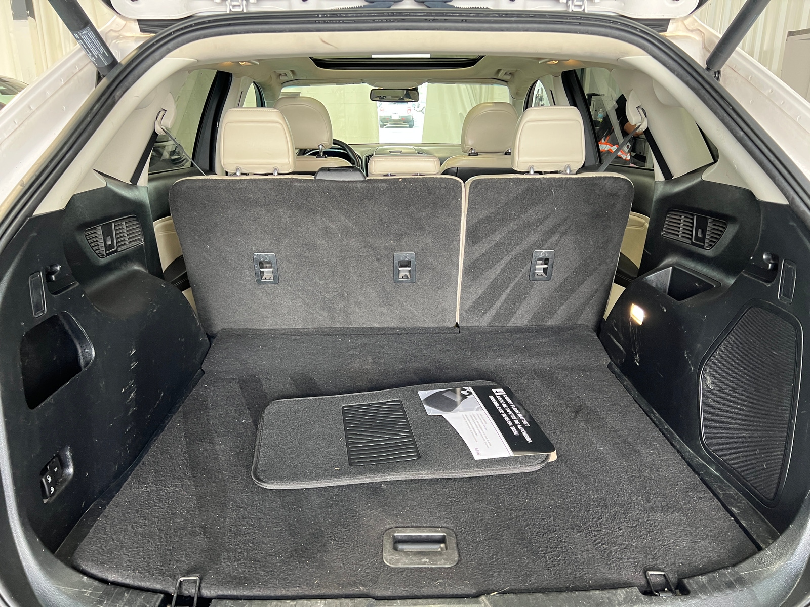 Thumbnail: 2019 Ford Edge - 6