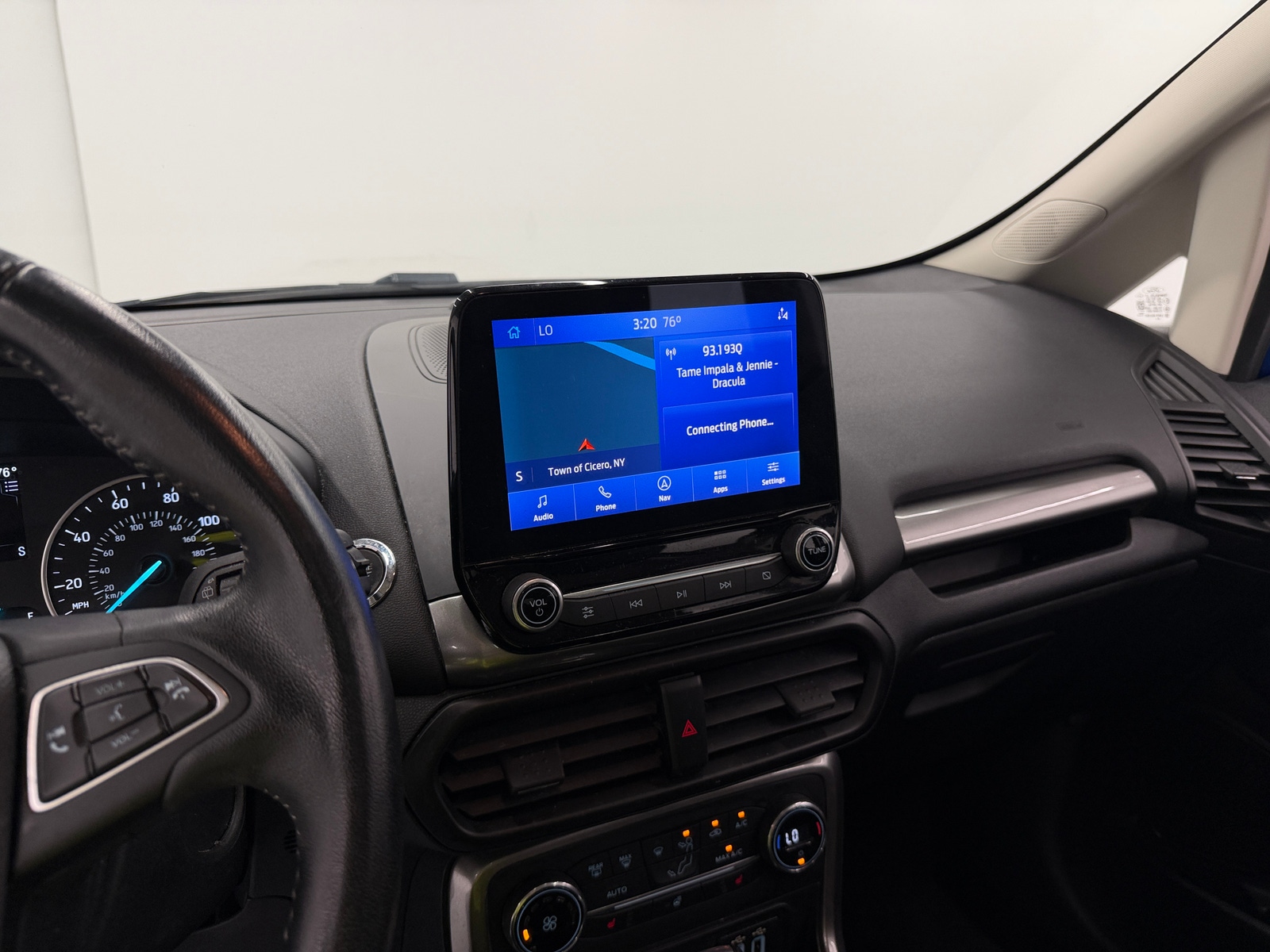 Thumbnail: 2020 Ford EcoSport - 3