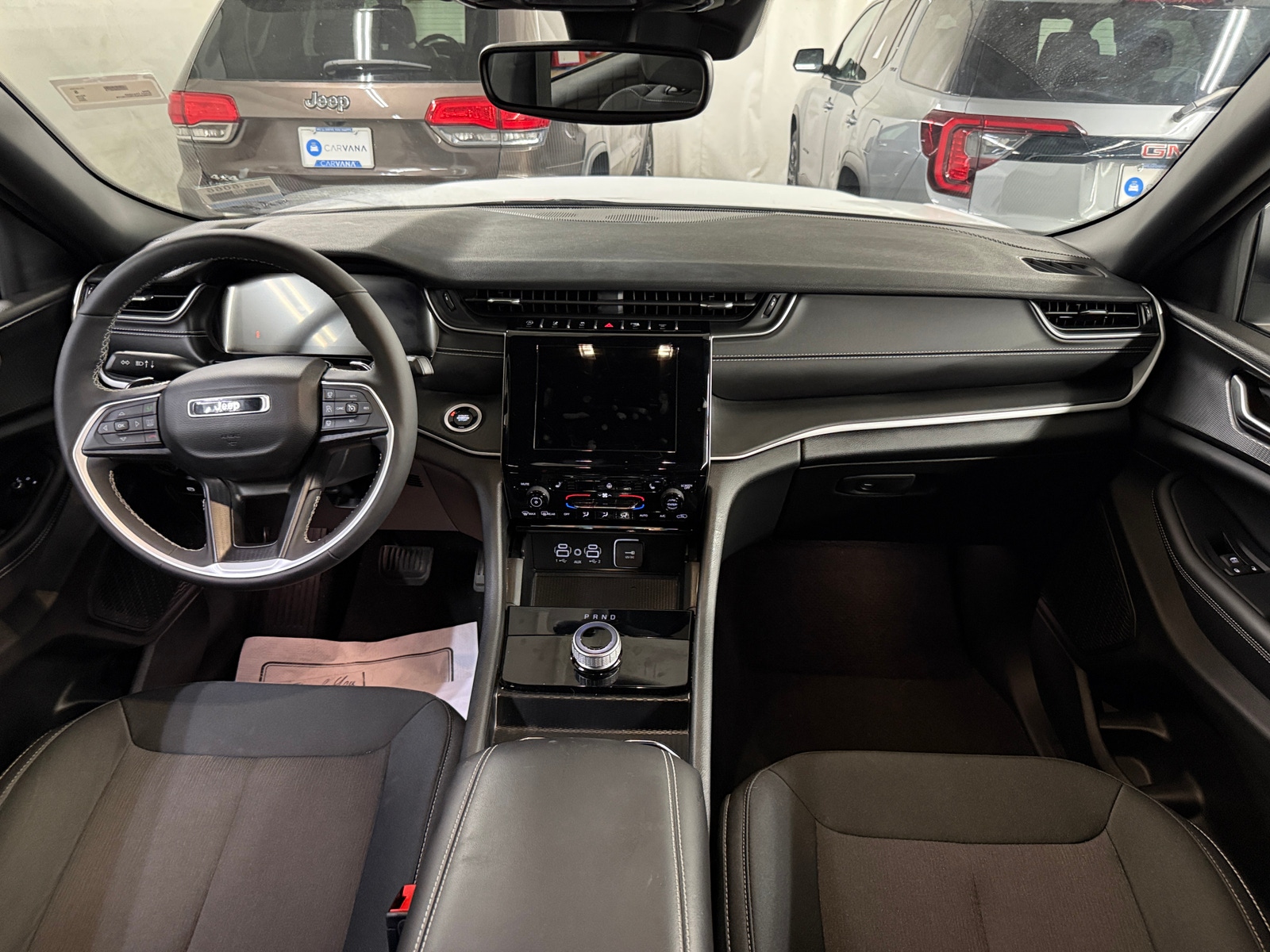 Thumbnail: 2024 Jeep Grand Cherokee - 3