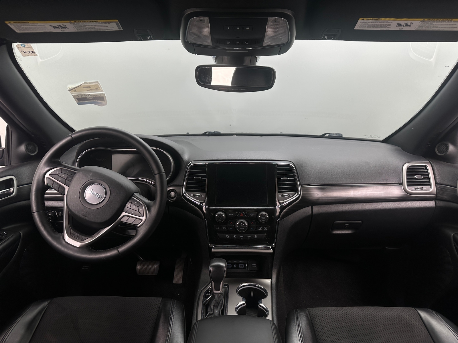 Thumbnail: 2022 Jeep Grand Cherokee - 3