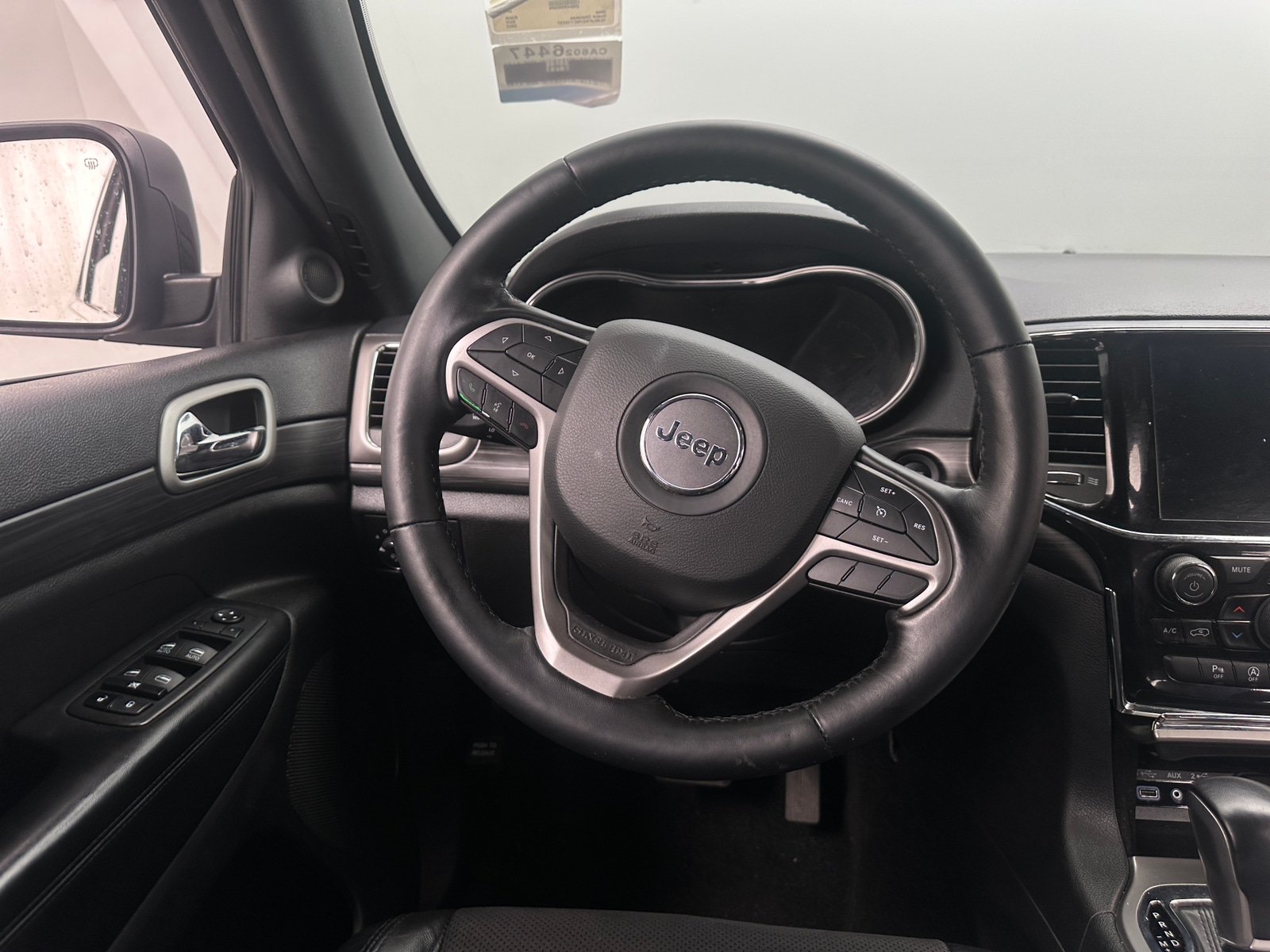 Thumbnail: 2022 Jeep Grand Cherokee - 5