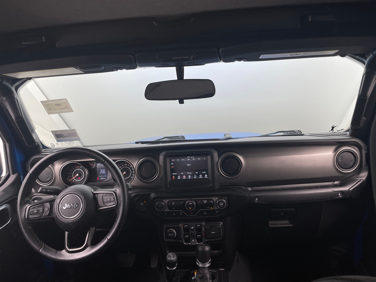 Thumbnail: 2022 Jeep Gladiator - 3