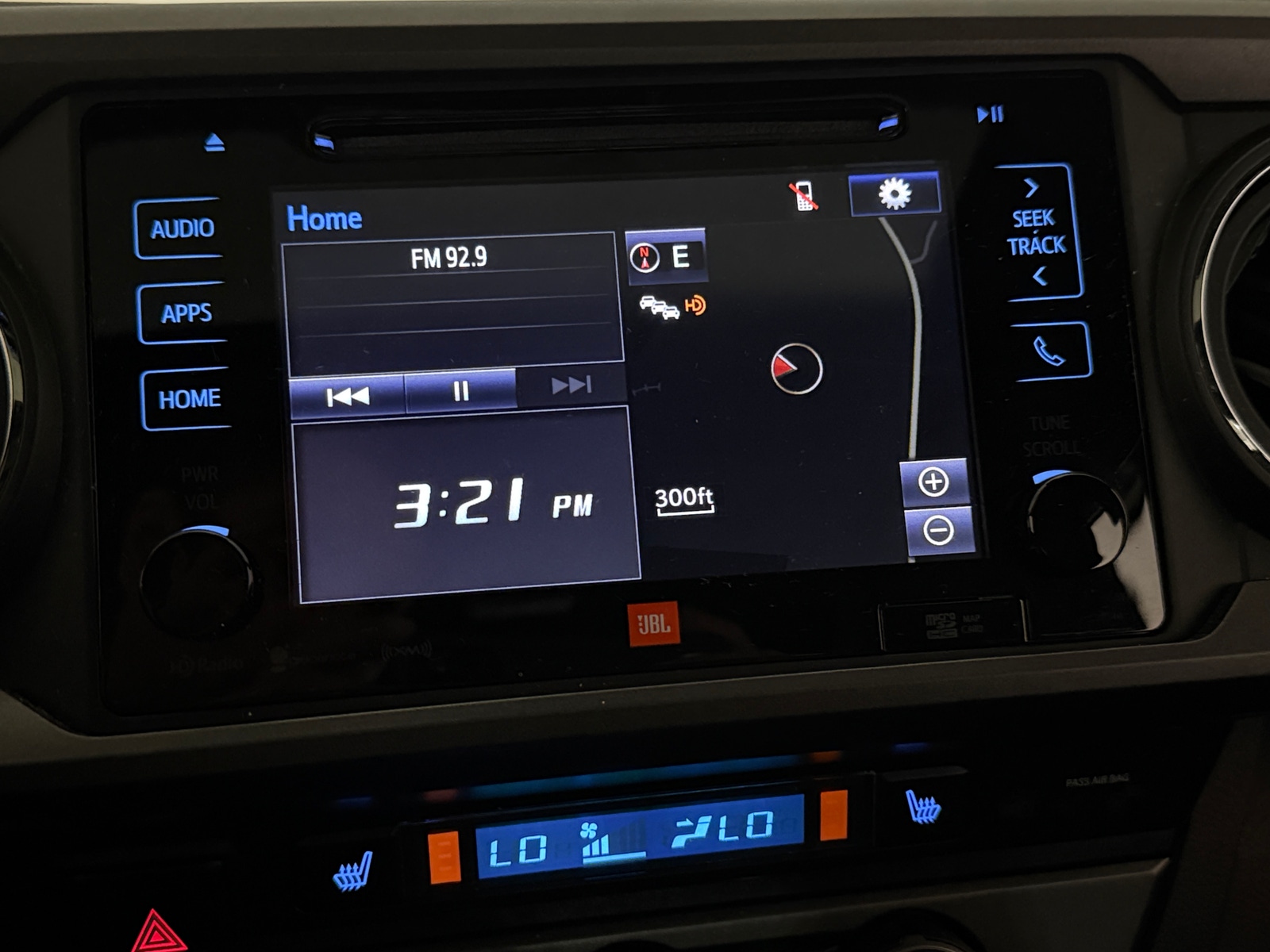 Thumbnail: 2019 Toyota Tacoma - 3