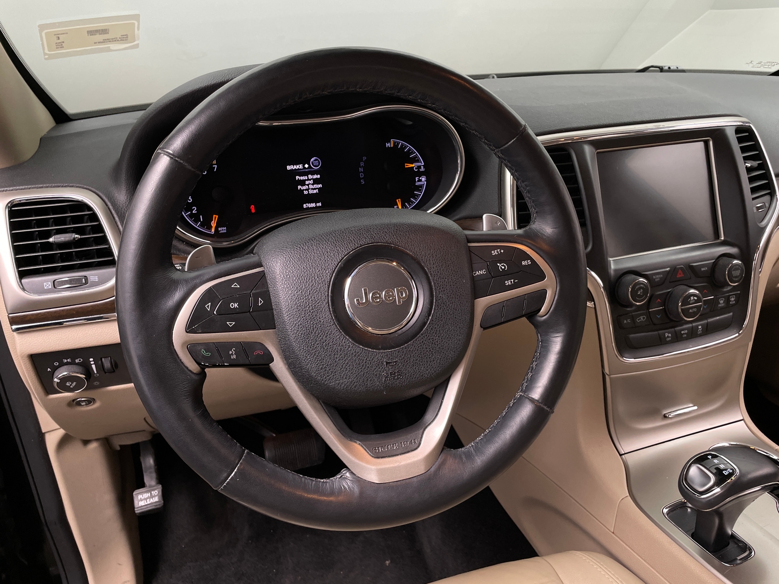 Thumbnail: 2015 Jeep Grand Cherokee - 4