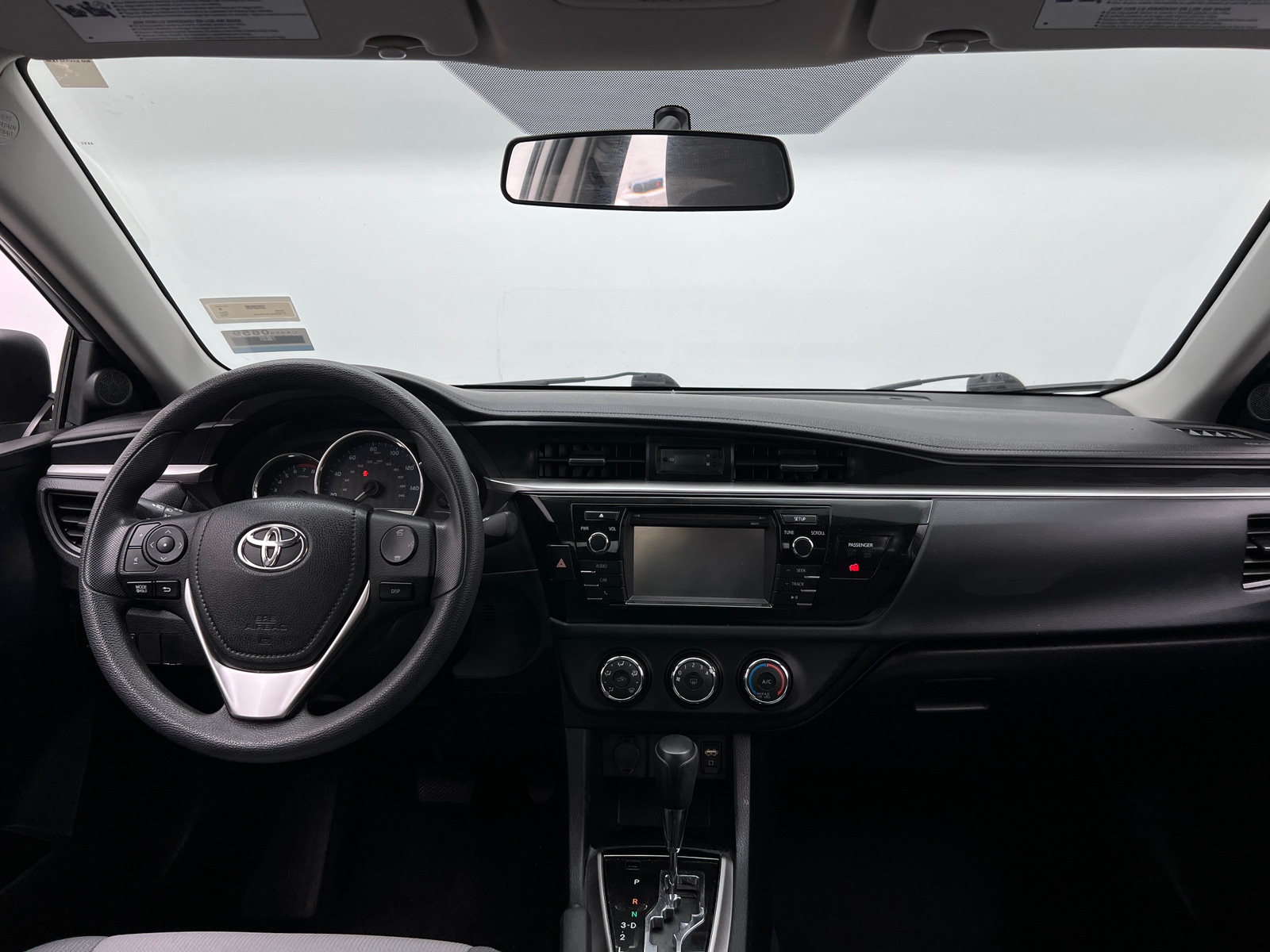 Thumbnail: 2016 Toyota Corolla - 3