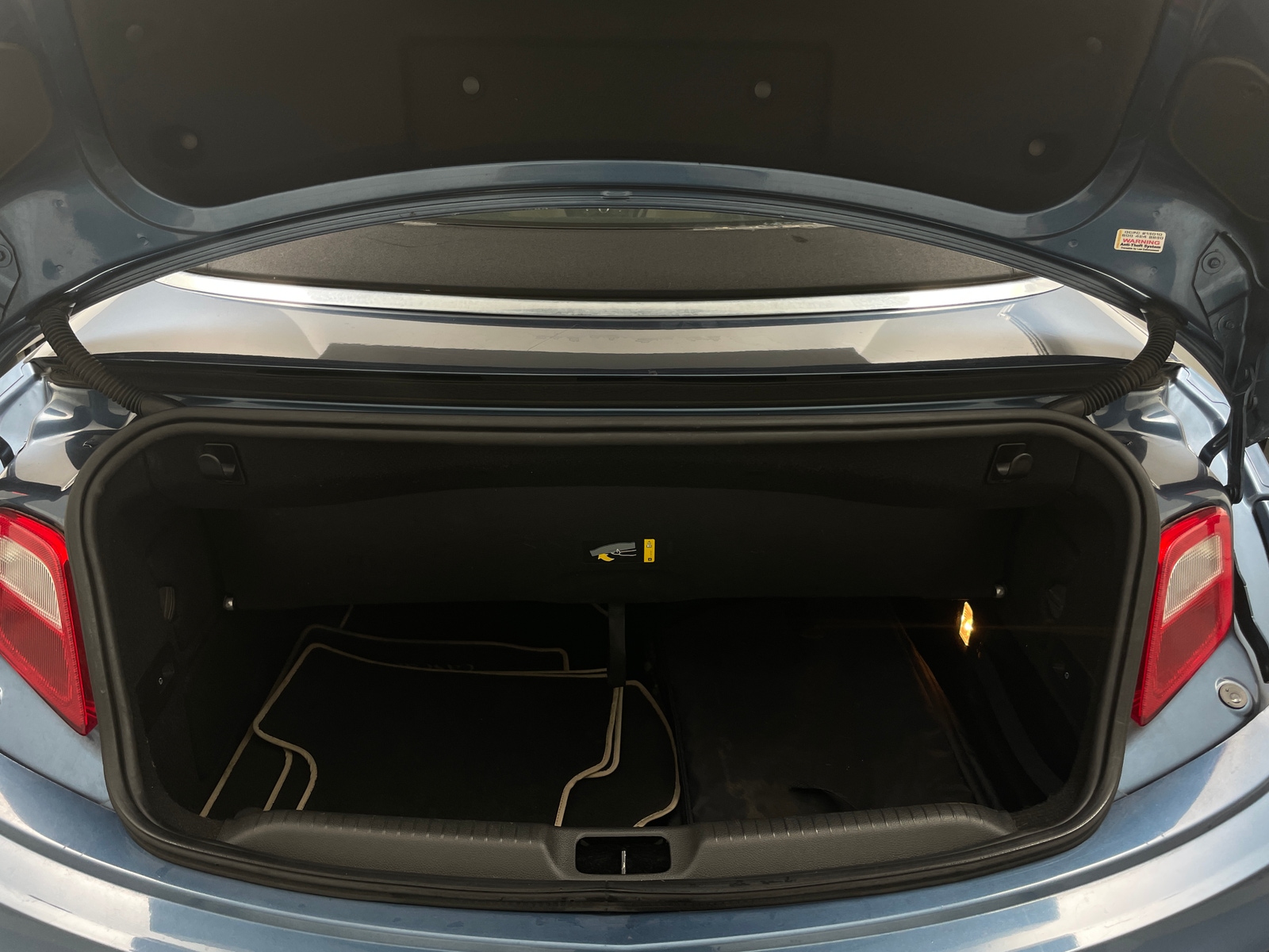 Thumbnail: 2016 Buick Cascada - 6