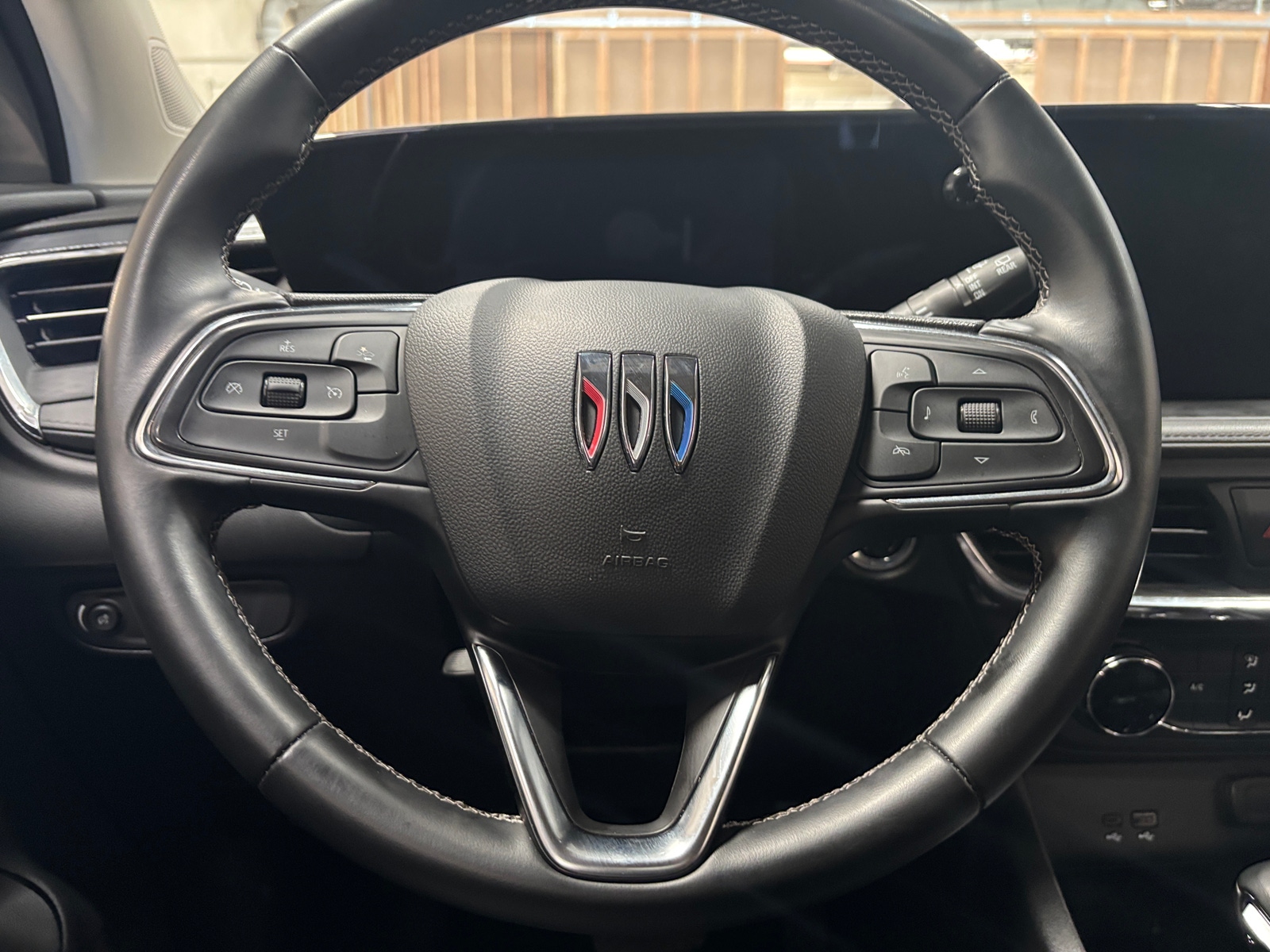 Thumbnail: 2025 Buick Encore GX - 5