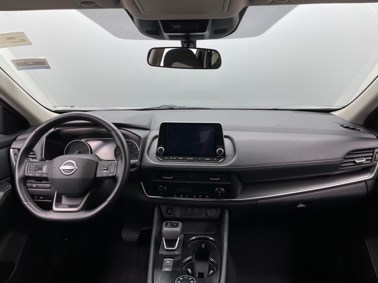 Thumbnail: 2025 Nissan Rogue - 3