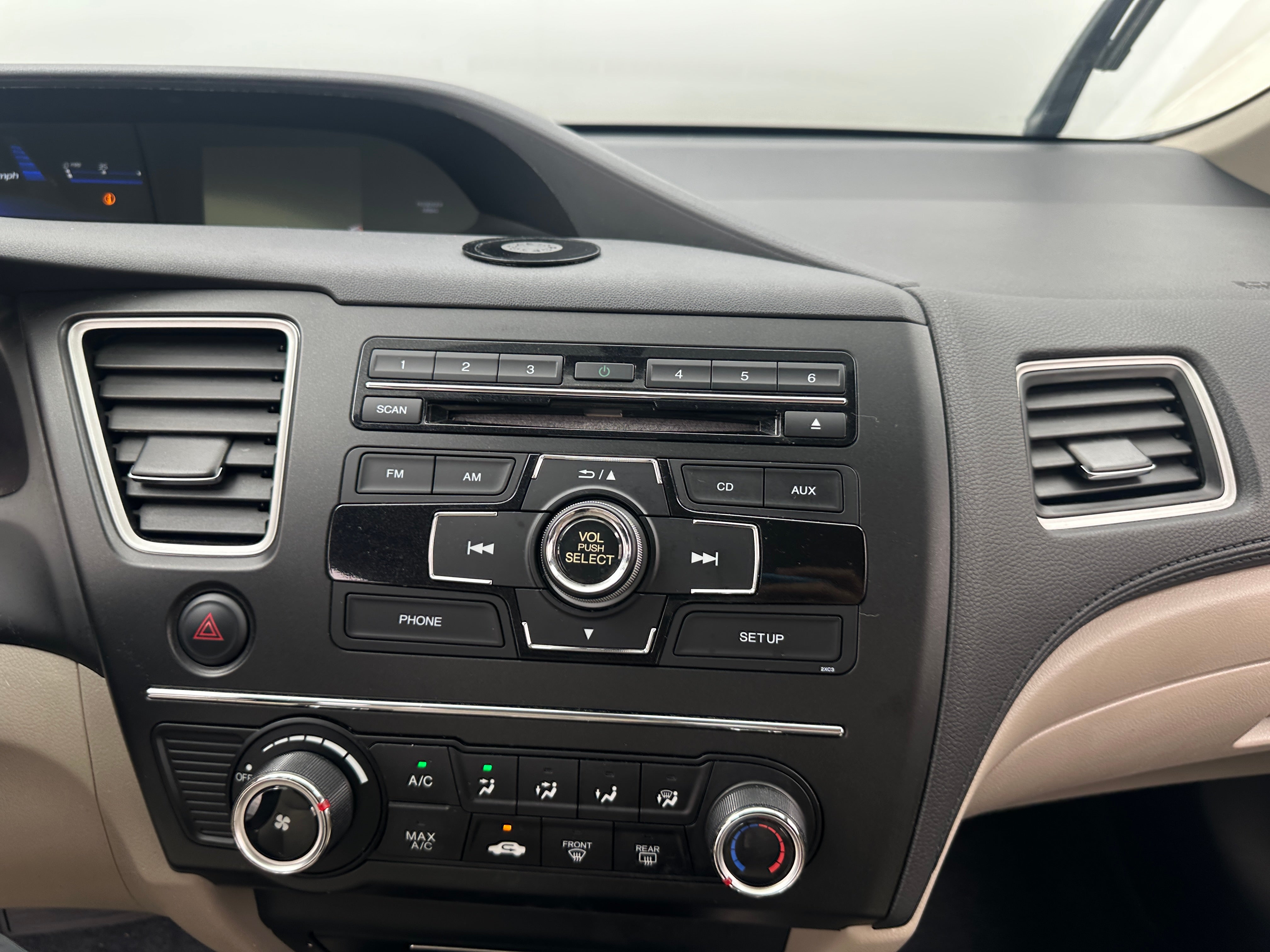 2015 Honda Civic LX - Photo 10