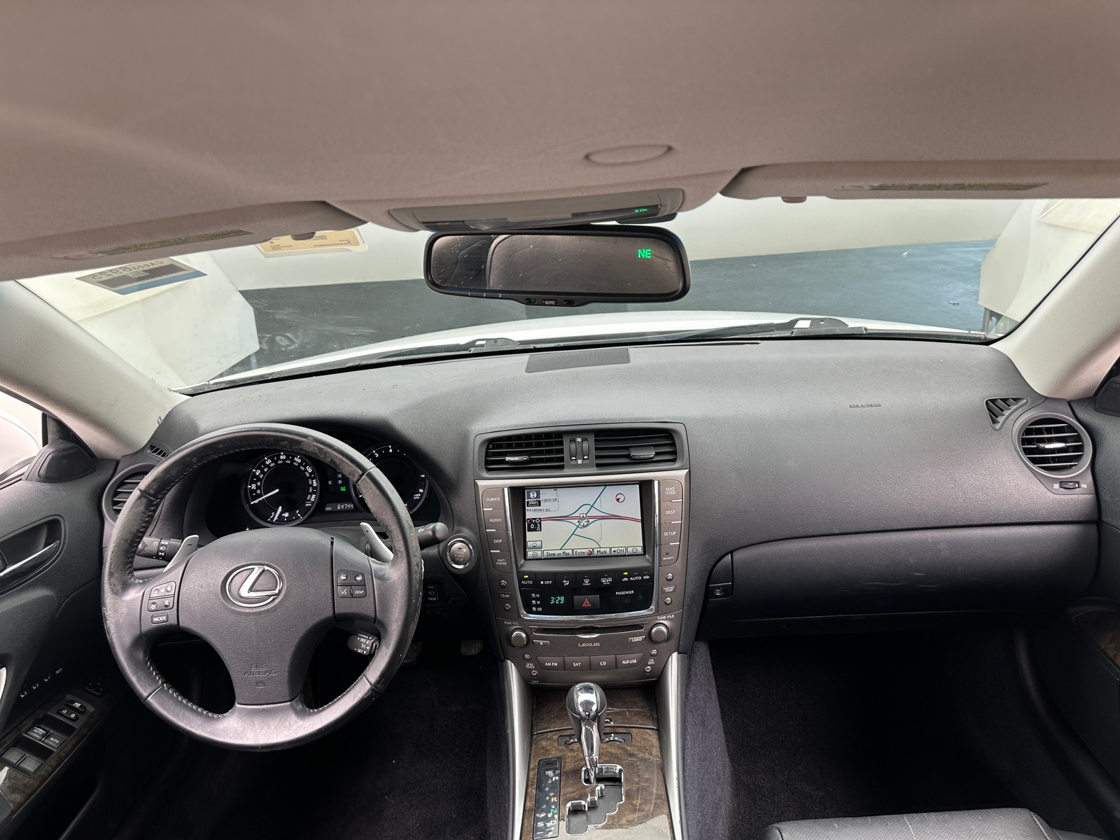 Thumbnail: 2010 Lexus IS - 2