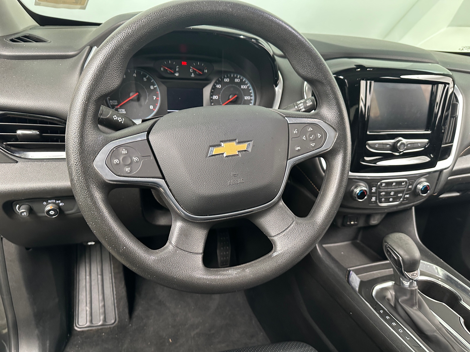 Thumbnail: 2021 Chevrolet Traverse - 5