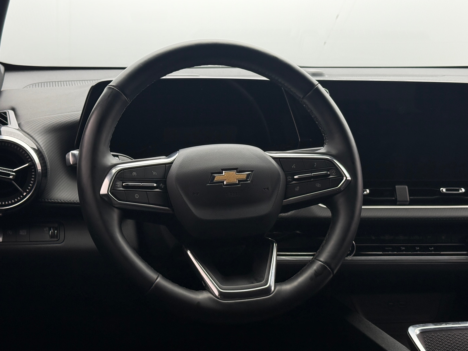Thumbnail: 2025 Chevrolet Equinox - 5