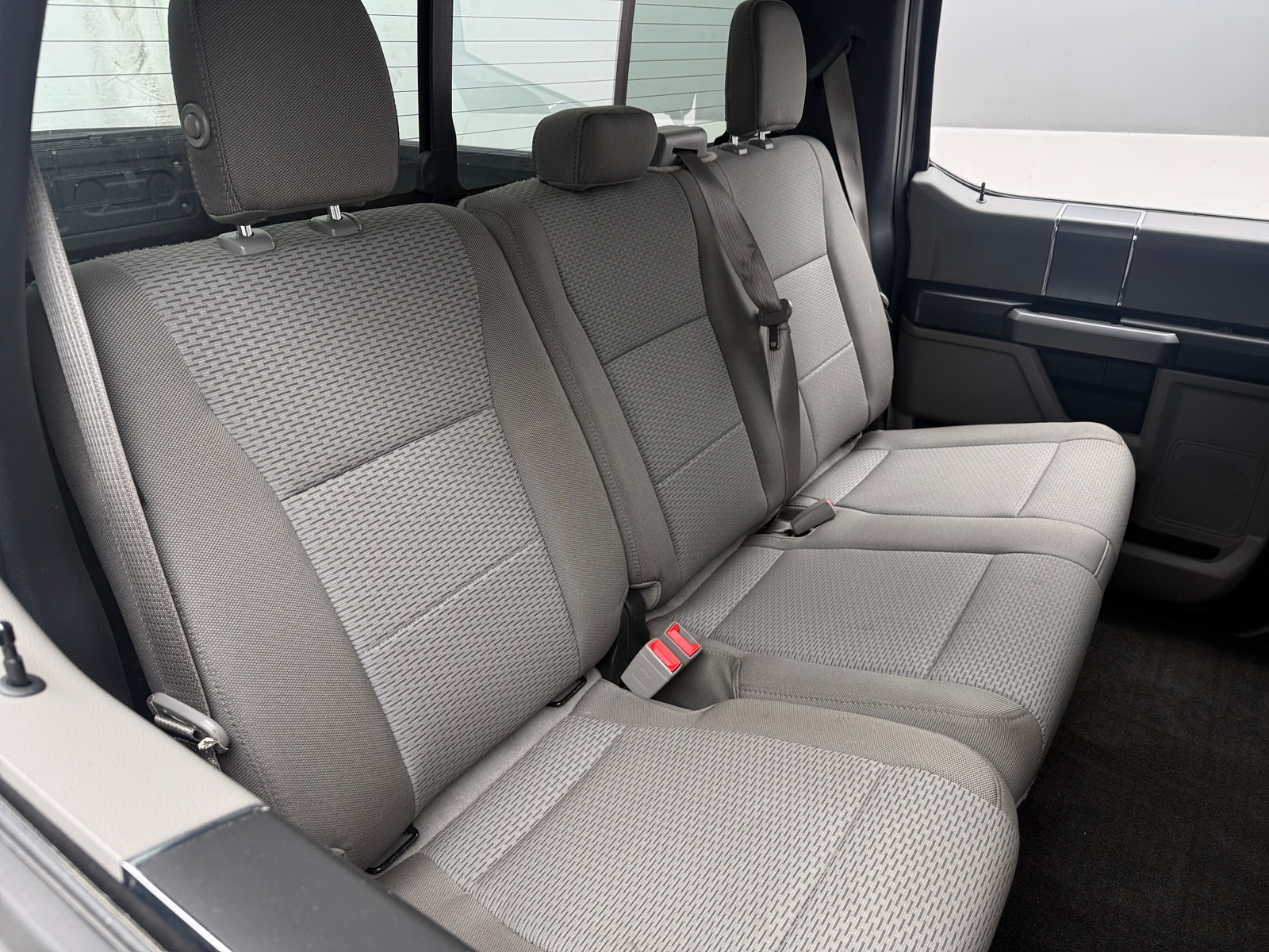 Thumbnail: 2019 Ford Econoline - 6
