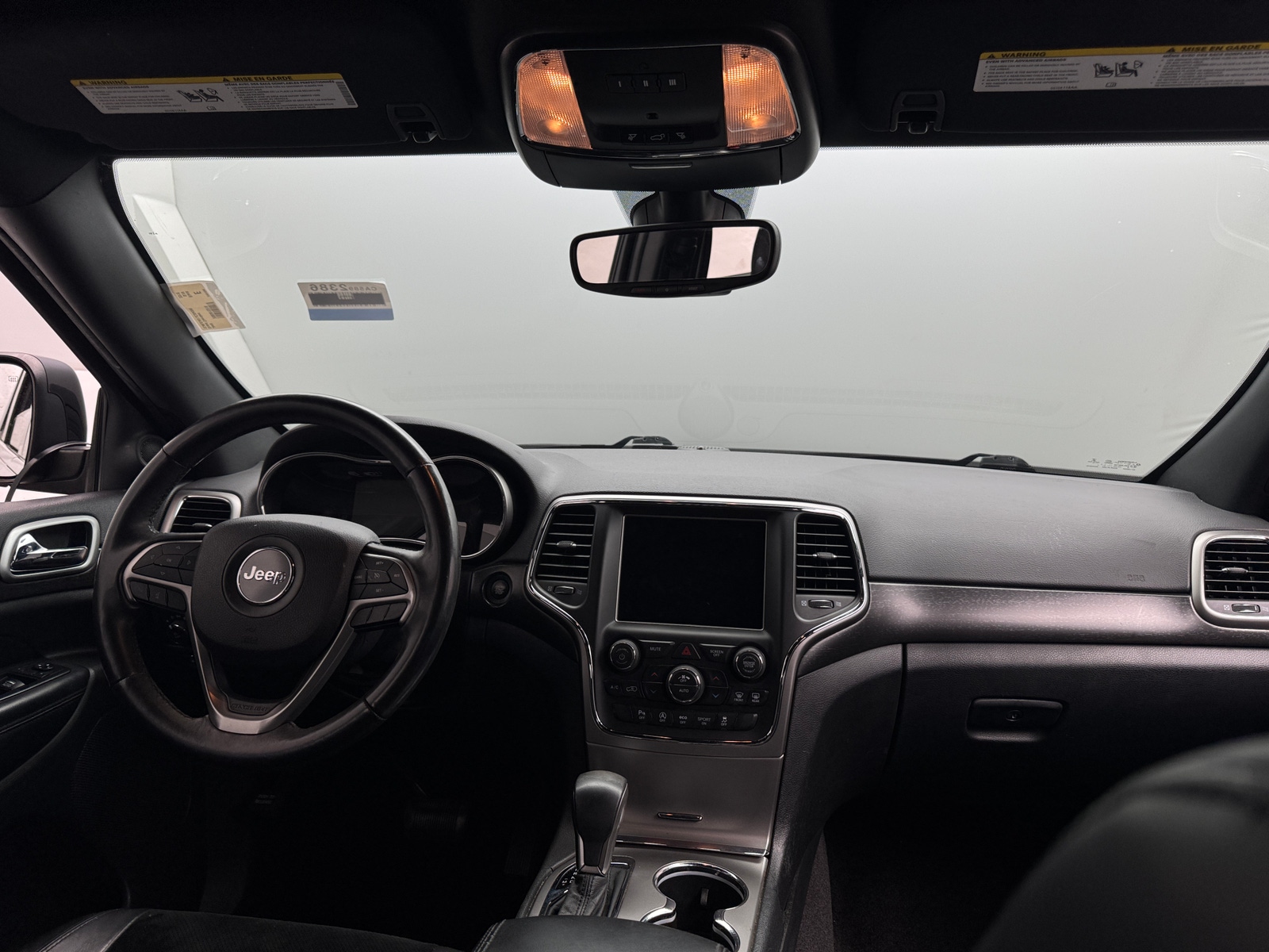 Thumbnail: 2018 Jeep Grand Cherokee - 3