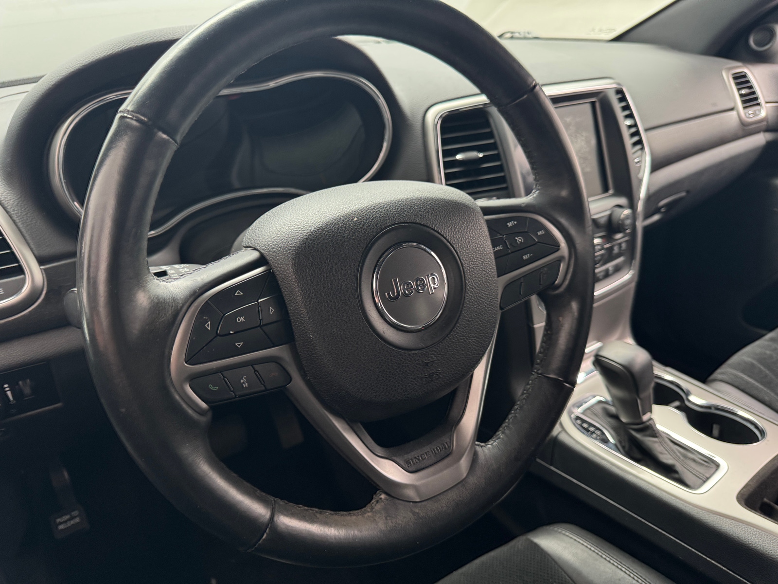 Thumbnail: 2018 Jeep Grand Cherokee - 5