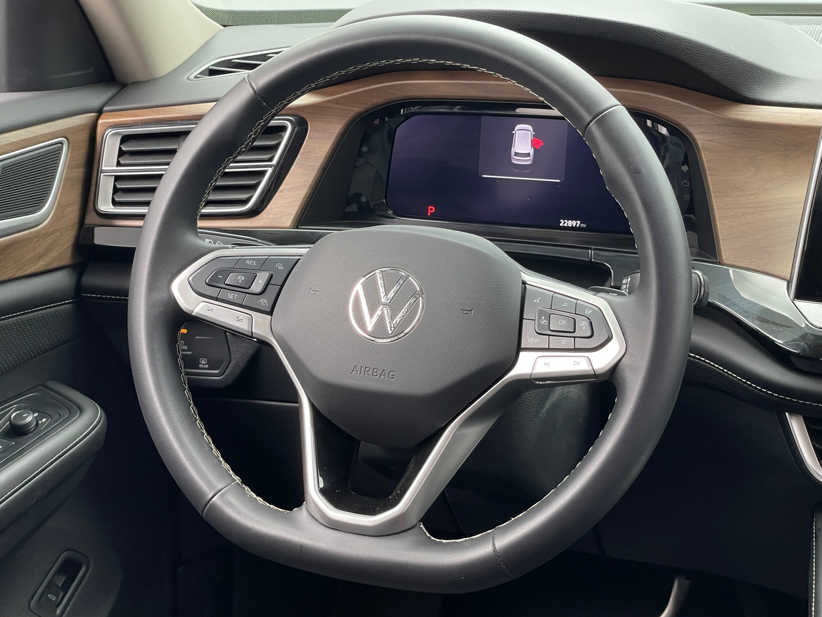 Thumbnail: 2026 Volkswagen Atlas - 4