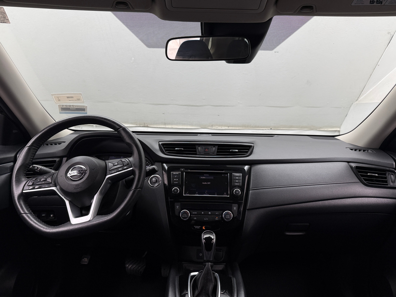 Thumbnail: 2020 Nissan Rogue - 3