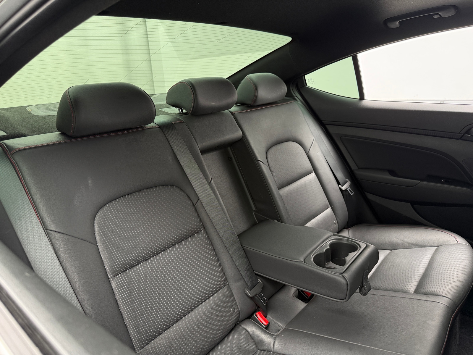 Thumbnail: 2017 Hyundai Elantra - 5