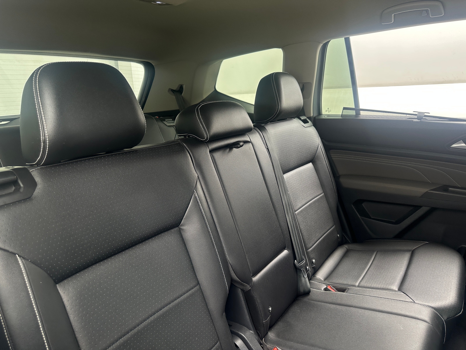 Thumbnail: 2023 Volkswagen Atlas - 5