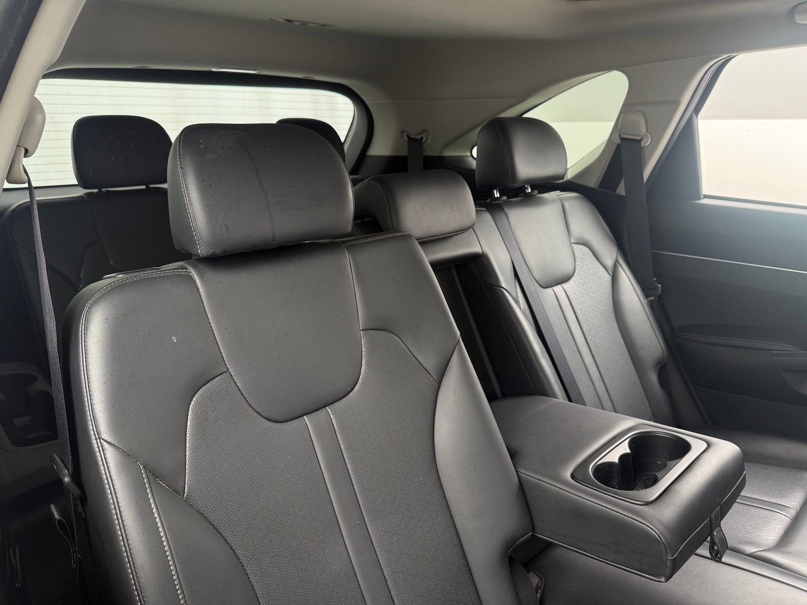 Thumbnail: 2023 Kia Sorento - 5