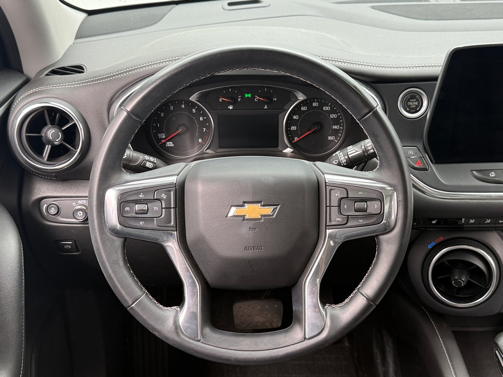 Thumbnail: 2023 Chevrolet Blazer - 4