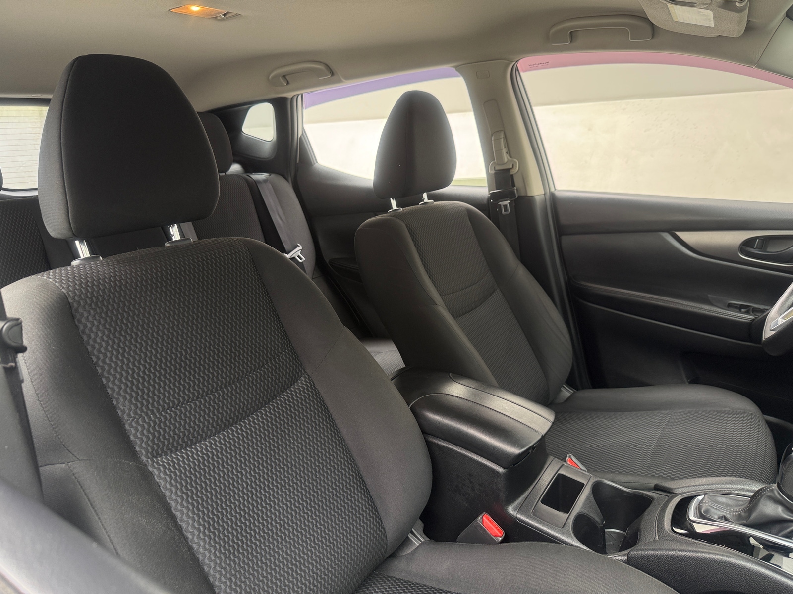 Thumbnail: 2018 Nissan Rogue Sport - 2