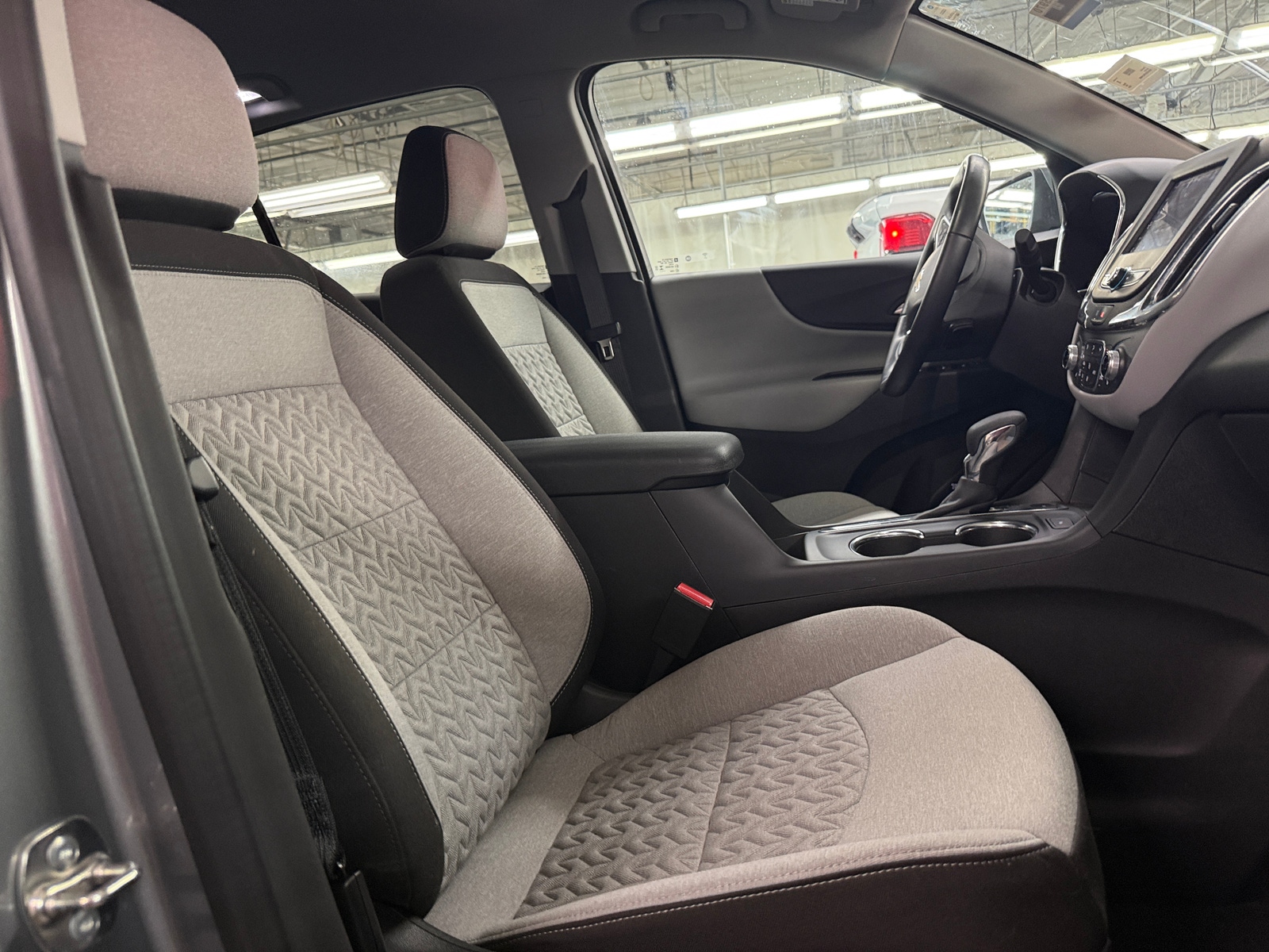 Thumbnail: 2024 Chevrolet Equinox - 2