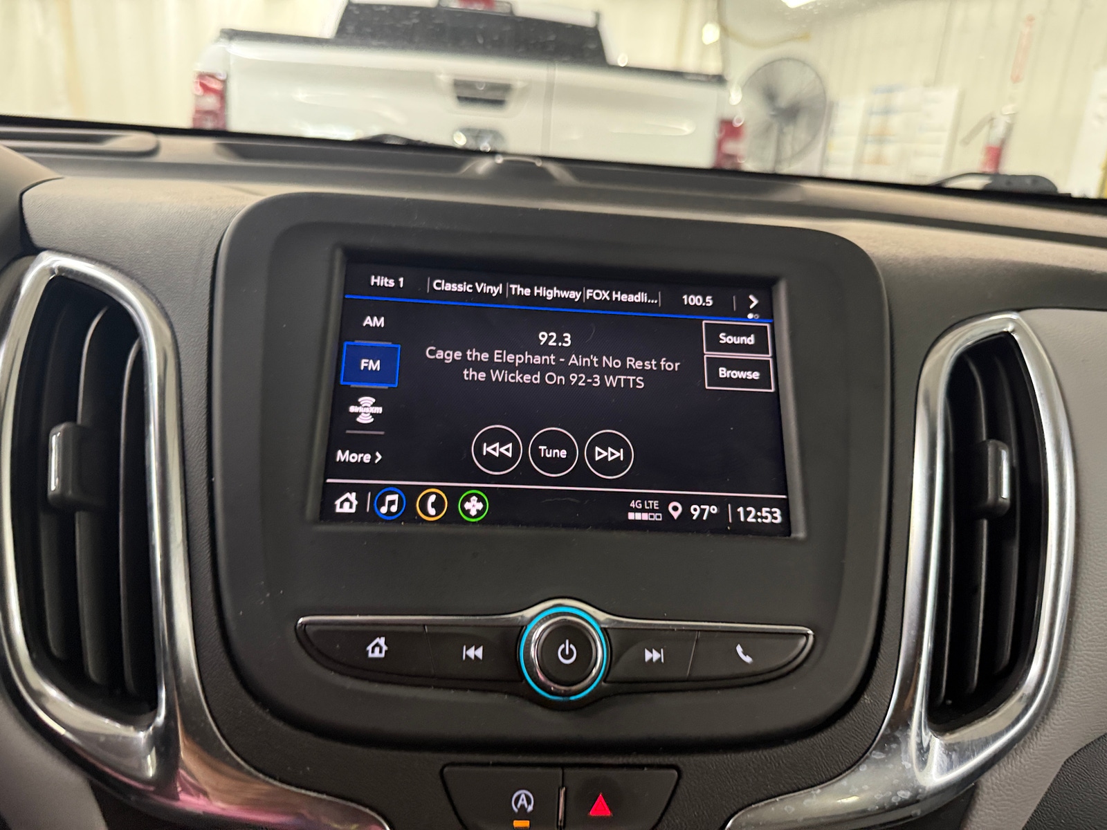 Thumbnail: 2024 Chevrolet Equinox - 4