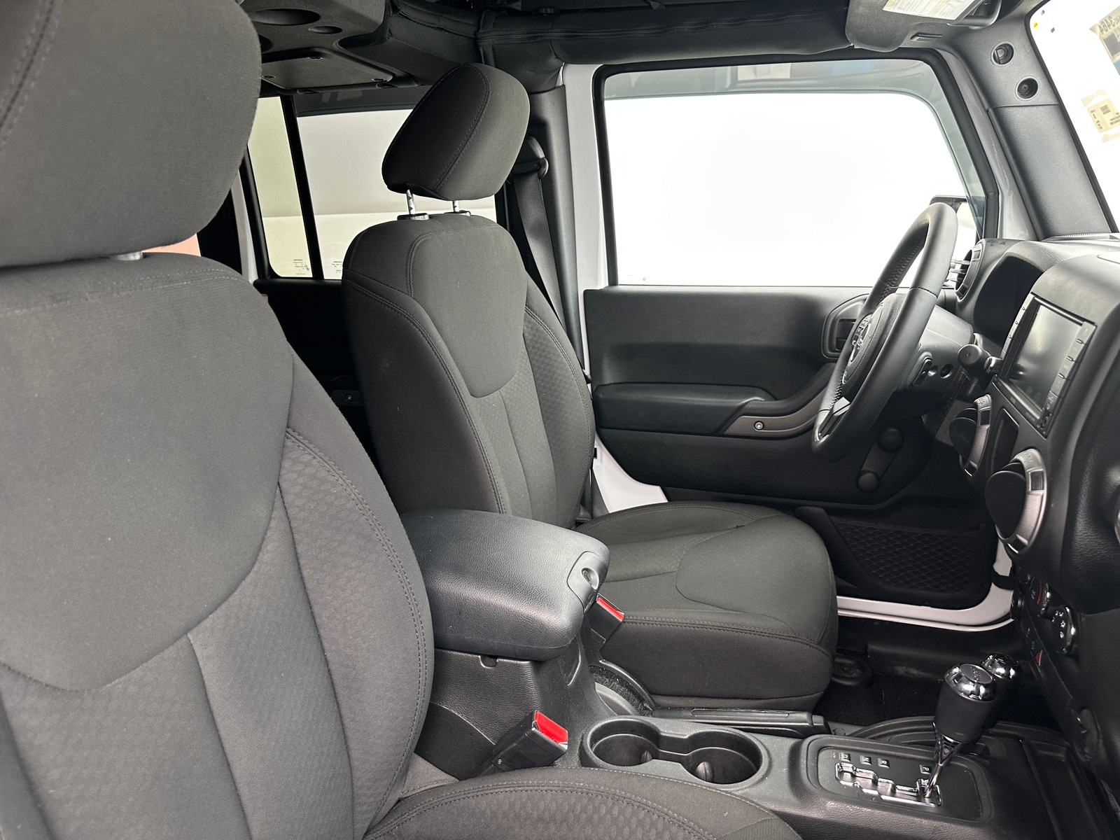 Thumbnail: 2017 Jeep Wrangler - 2