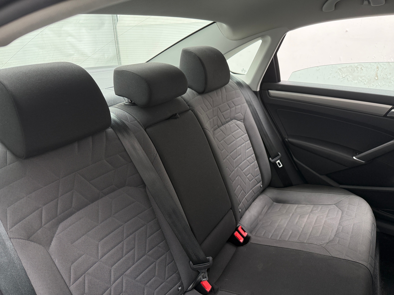 Thumbnail: 2021 Volkswagen Passat - 6