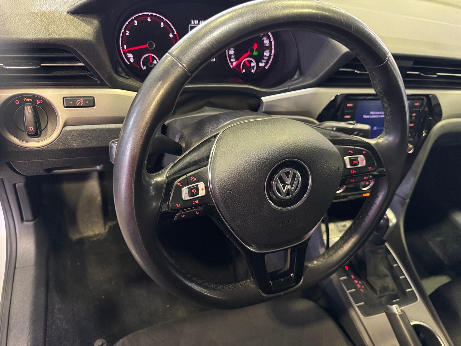 Thumbnail: 2021 Volkswagen Passat - 5